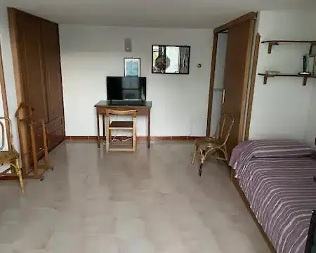 La Dacia Di Gina Bed & Breakfast *